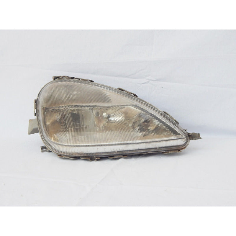 Original Class A Headlight Passenger Right 1999 2002