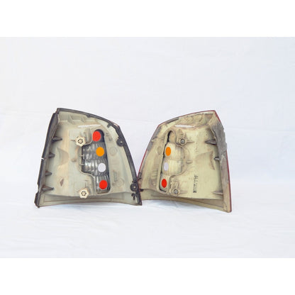 Pair Taillight Chevrolet Astra Tricolor Amber 1997 2002