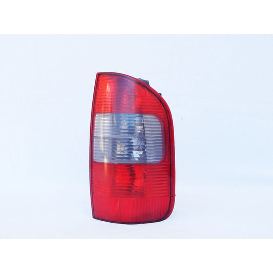 Chevrolet S10 Original Right Tail Light 2001 2008